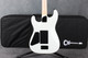 Charvel Jim Root Pro-Mod San Dimas Style 1 HH FR E - Satin White - 2nd Hand Charvel Jim Root Pro-Mod San Dimas Style 1 HH FR E - Satin White - 2nd Hand