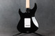 Yamaha Pacifica 012 - Black - 2nd Hand (154940) Yamaha Pacifica 012 - Black - 2nd Hand (154940)