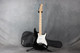 Chord Electric Guitar - Black - 2nd Hand Chord Electric Guitar - Black - 2nd Hand