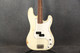 Vintage V4 ICON Bass - Distressed Vintage White - 2nd Hand