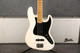 Fender Jazz Bass - 1977 - Refin White - 2nd Hand