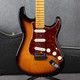 Fender American Deluxe Stratocaster - V Neck - 2 Tone Sunburst - 2nd Hand