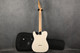 Fender Deluxe Nashville Tele - Pau Ferro Fender Neck - White Blonde - 2nd Hand