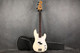 Fender Standard Precision Bass - Arctic White - 2nd Hand