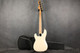 Fender Standard Precision Bass - Arctic White - 2nd Hand