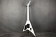 Jackson X Series Rhoads RRX24M Snow White with Black Pinstripes - 2nd Hand