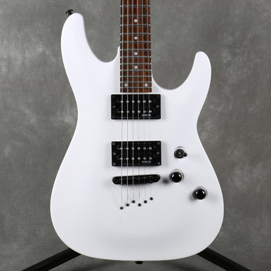Schecter Diamond Series Omen 6 White 2nd Hand | Rich Tone Music
