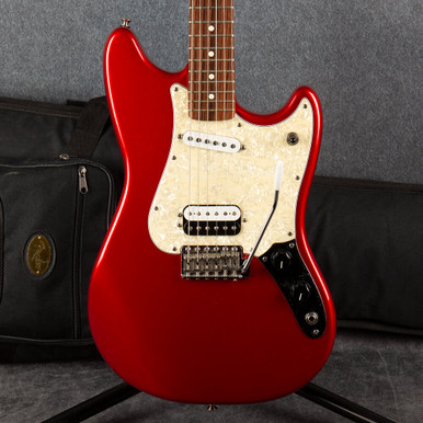 ギター Fender Mexico Cyclone Fender Cyclone：フェンダー各ギターの仕様を組み合わせた個性的な
