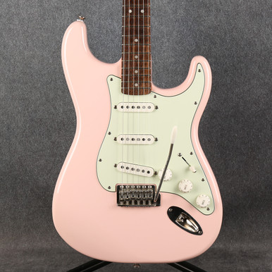 Squier FSR Classic Vibe 60s Stratocaster Shell Pink 2nd Hand