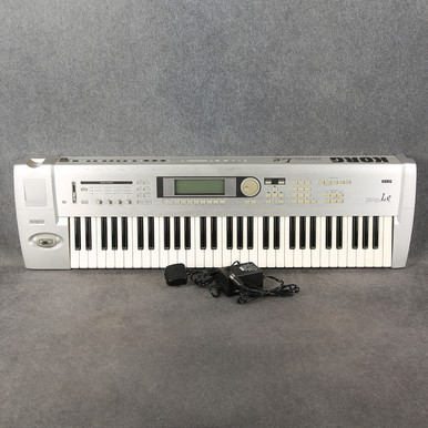 Korg Triton Le Music Workstation 2nd Hand | Rich Tone Music