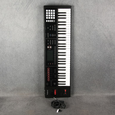 Roland FA-06 Workstation Keyboard 2nd Hand | Rich Tone Music