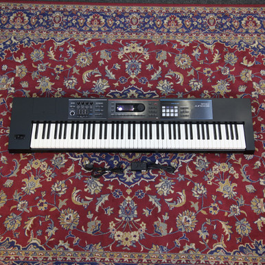 Roland JUNO-DS88 88-Key Synthesizer 2nd Hand | Rich Tone Music