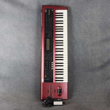 【中古】KORG KARMA v2.0 動作確認済・ディスプレイOK Korg Karma Music Workstation 2nd Hand | Rich Tone Music