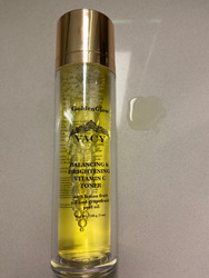 GoldenGlow Balancing & Brightening Vitamin C Toner 