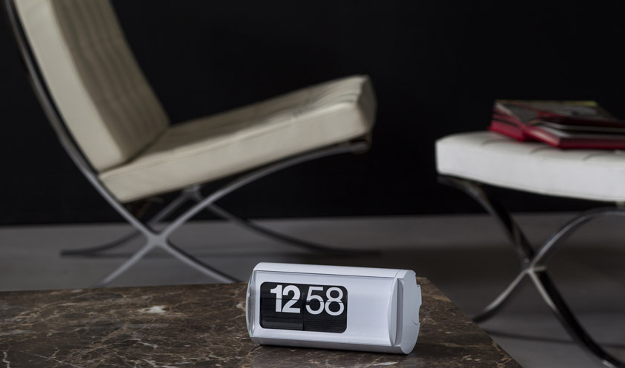 Solari Cifra 3 Flip Clock – Future Forms