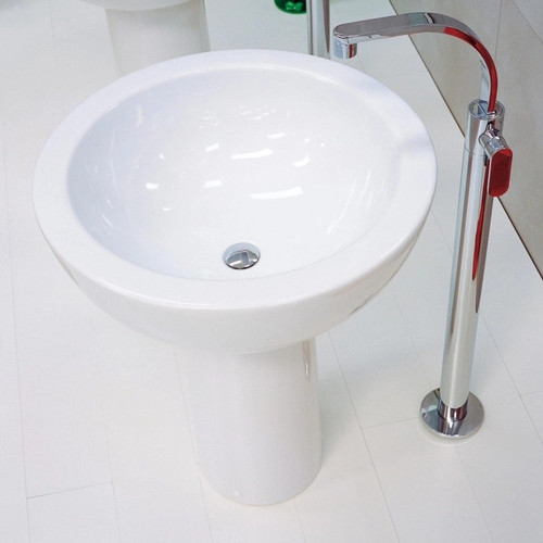 Fonte 70 Freestanding Basin | Designed by Cappellini | Ceramica Flaminia