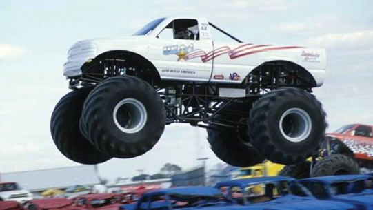 AMT-672  1/32 USA-1 Monster Truck (Snap)