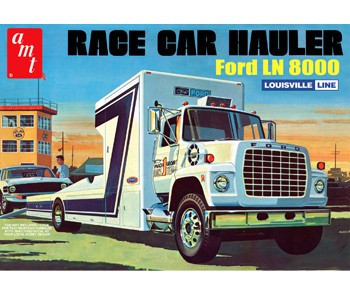 AMT-758  1/25 Ford LN8000 Race Car Hauler