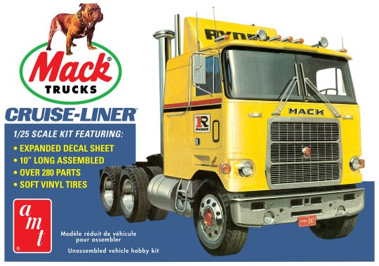AMT-1062  1/25 Mack Cruise-Liner Semi Tractor Cab