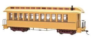 BAC26204  On30 Spectrum Covert Coach/Observation,Buff/Tan