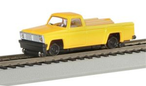 BAC46201  HO Pick Up Truck w/Highrailers