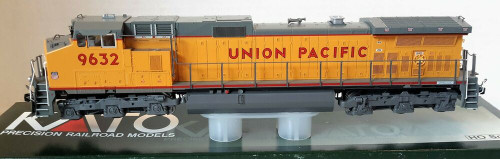 KAT376632  HO C44-9W UP #9632