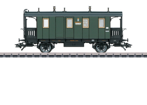 42061 Type PPostL Post and Baggage Car - 3-Rail - Ready to Run -- Royal Bavarian State Railroad K.Bay.Sts.B. 21004 (Era I 1912, green, black)