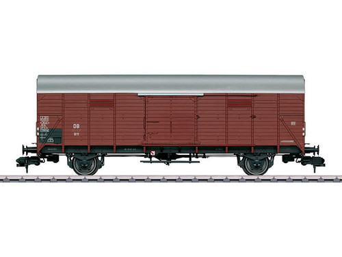 W441-58832  Type Gl 11 Dresden Wood Boxcar - Ready to Run -- German Federal Railroad DB #2 (Era III, Boxcar Red)