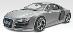 RMX854211  854211 1/24 Audi R8