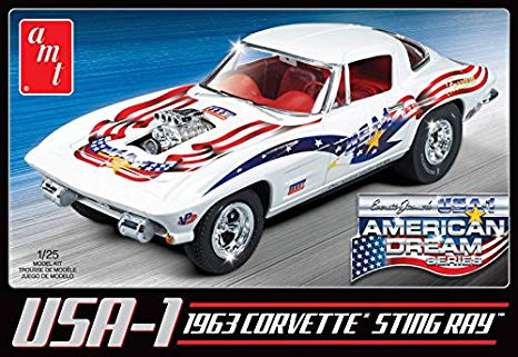 AMT909  AMT USA-1 1963 CORVETTE STING RAY