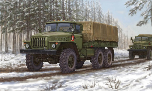 1/35 Russian URAL4320 Truck