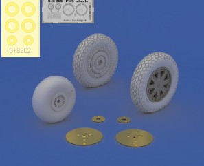 1/48 Aircraft- P39 Wheels Early for EDU (Photo-Etch & Resin)