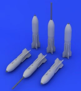 1/72 Aircraft- M117 Late Bombs (Decals & Resin)
