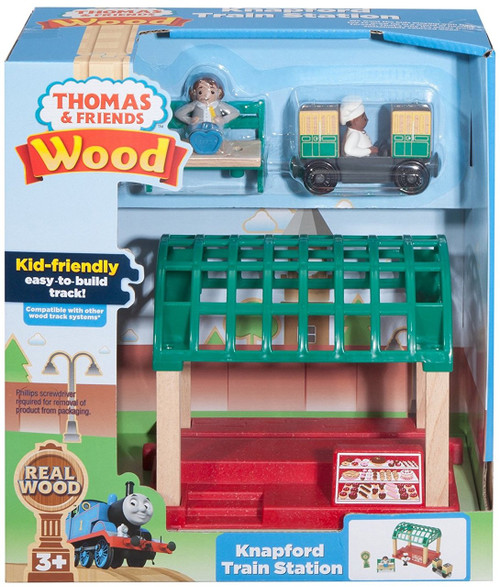 TTT WR KNAPFORD TRAIN STATION