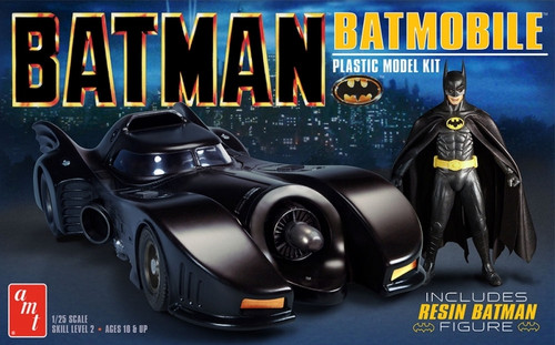 AMT1107  NYA1/25 '89 Batmobile/Batman Figure