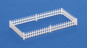 BAC42100  HO Picket Fence (24)