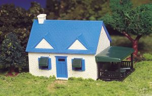 BAC45131  HO Snap KIT Cape Cod House