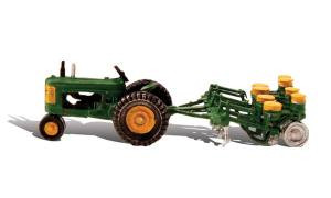 AS5565 Tractor & Planter Autoscene HO