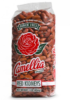 Camellia Red Kidney Beans 1lb, clear plastic bag filled with red kidney beans with a label featuring a red rose logo and green and red text.