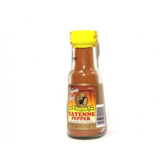 Cajun Chef Cayenne Pepper 4oz, glass bottle of spicy red cayenne pepper powder with yellow cap and label.