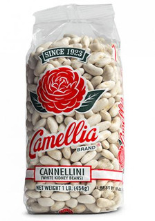 Camellia Cannellini 1lb, bag of white kidney beans with red and green label design.
