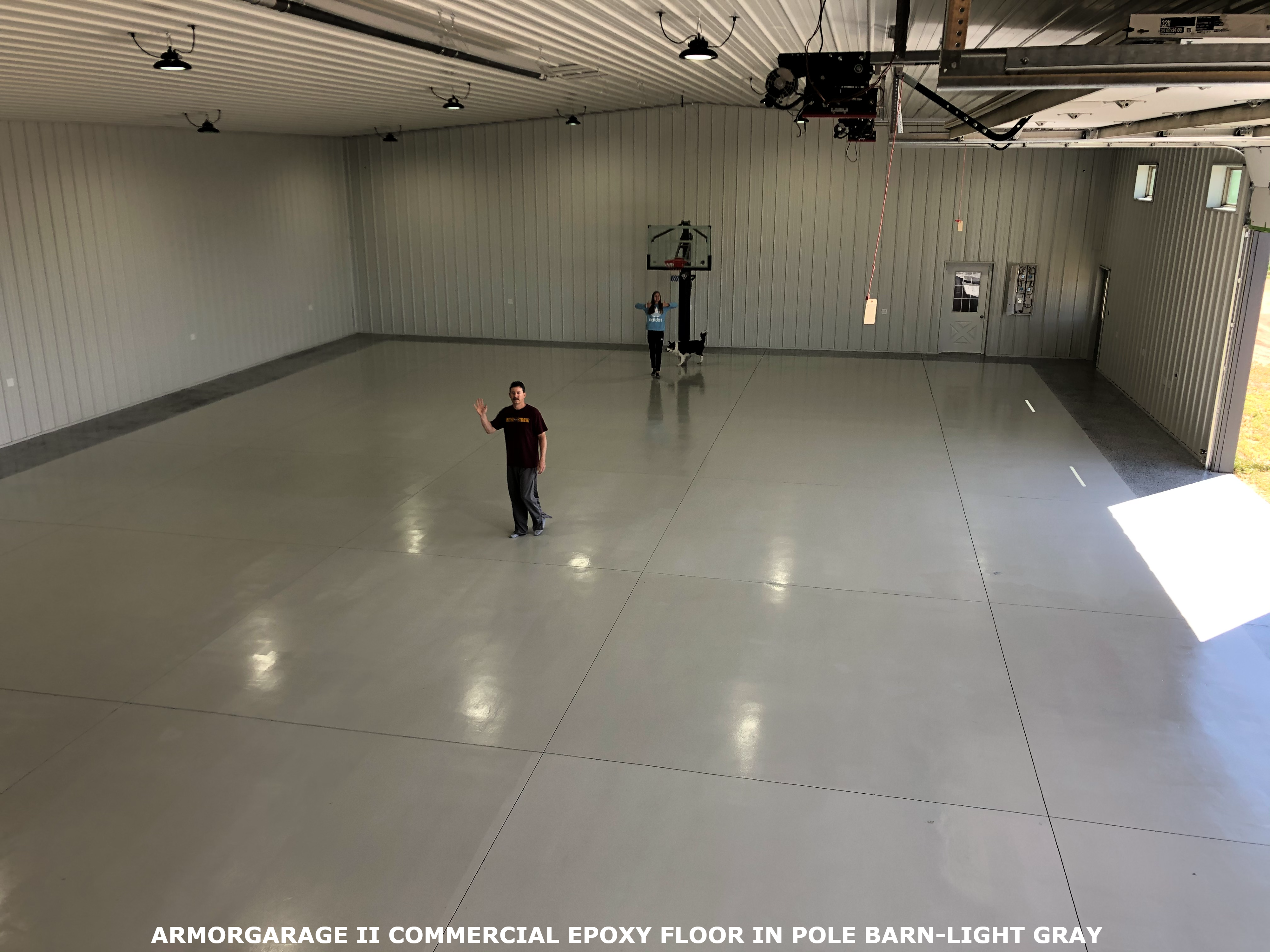 ArmorGarage II Commercial Epoxy Floor In Light Gray