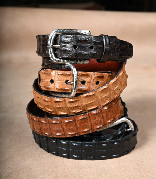 Uncover the Excellence of American-Made Leather Goods