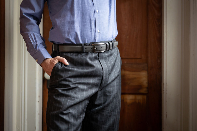 An Executive's Guide to Selecting a Formal Leather Belt for a Corporate Event