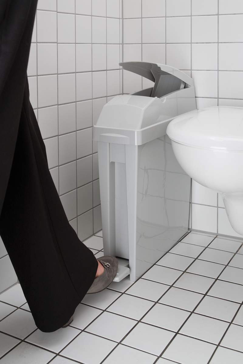 FG402338 - Rubbermaid Sanitary Waste Pedal Bin - 20 Ltr - White - Toilet Cubicle