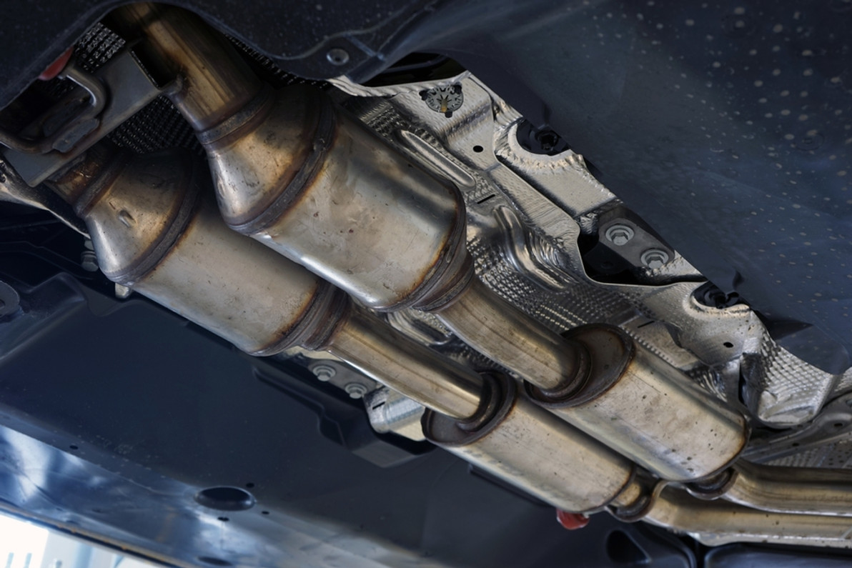 Eco Car Solutions: 8 Benefits of Installing Catalytic Converters