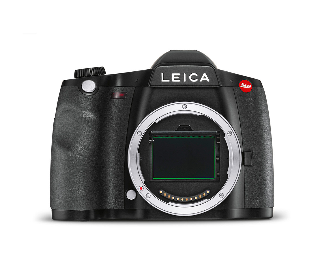Leica S3 Medium Format DSLR Camera in Black