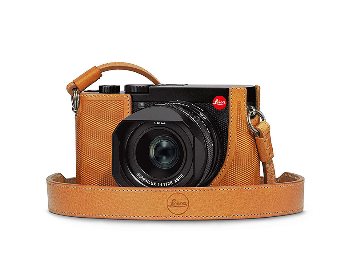 Leica Leather Camera Protector Q2, Black