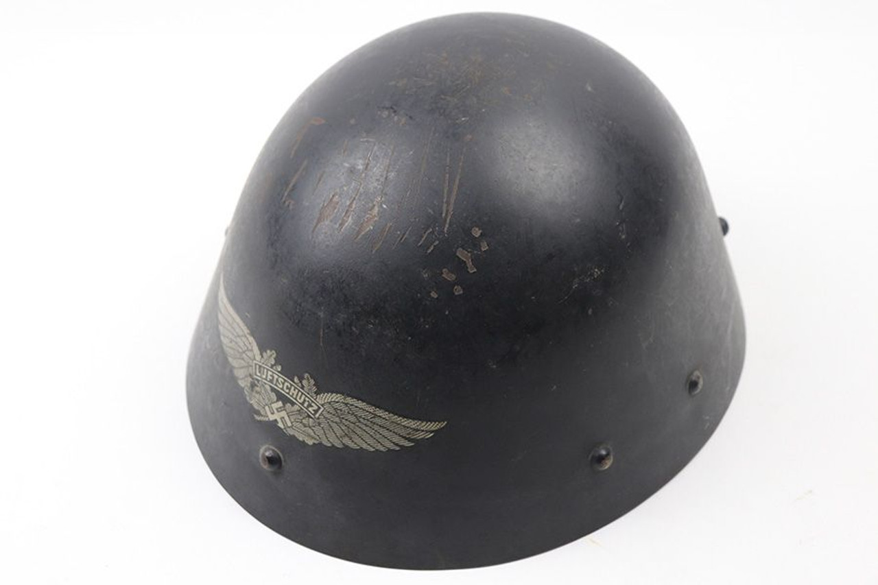 Czech M32 Luftschutz Helmet - 1