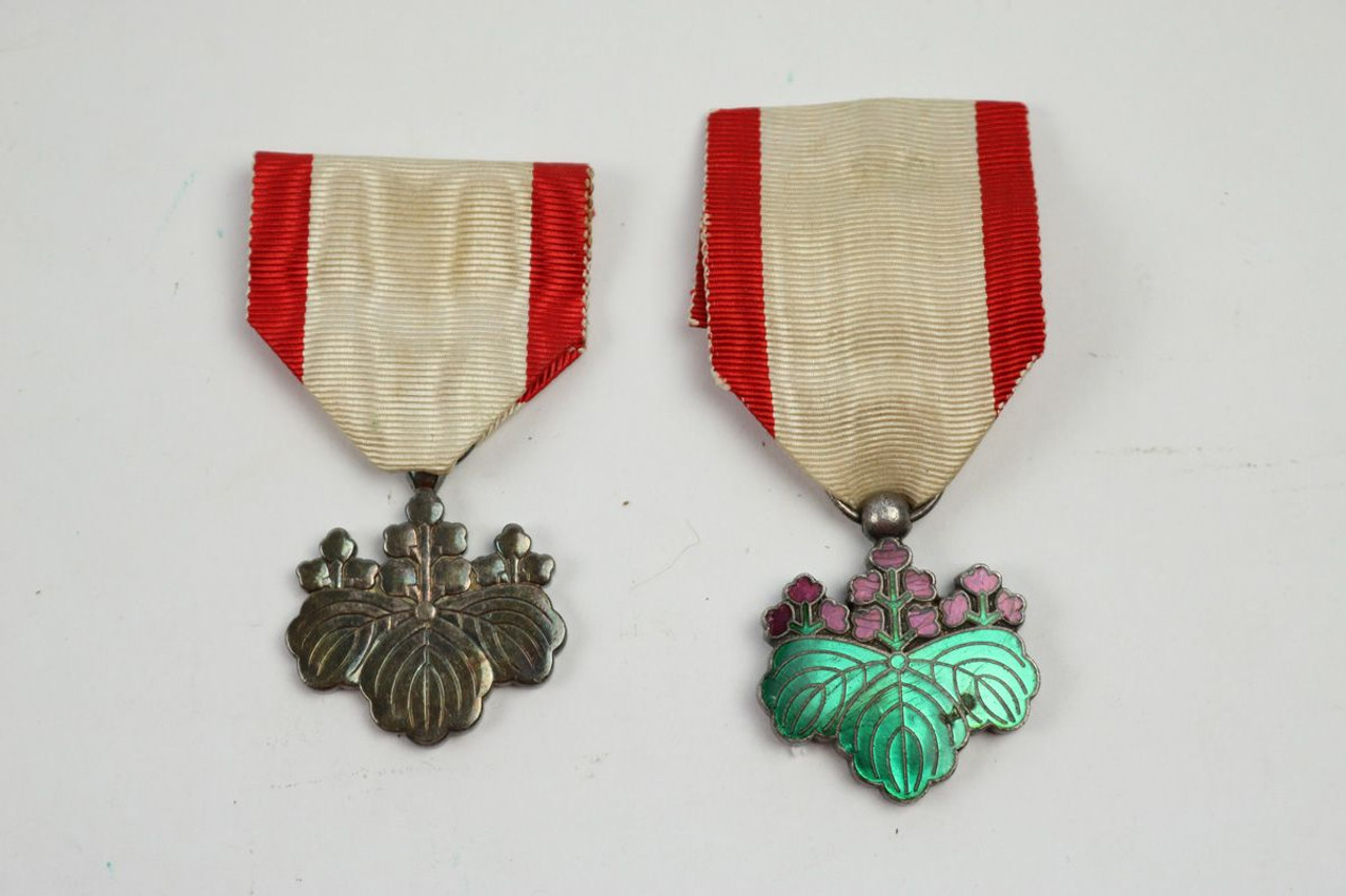 WW2 Rising Sun Japanese Medals